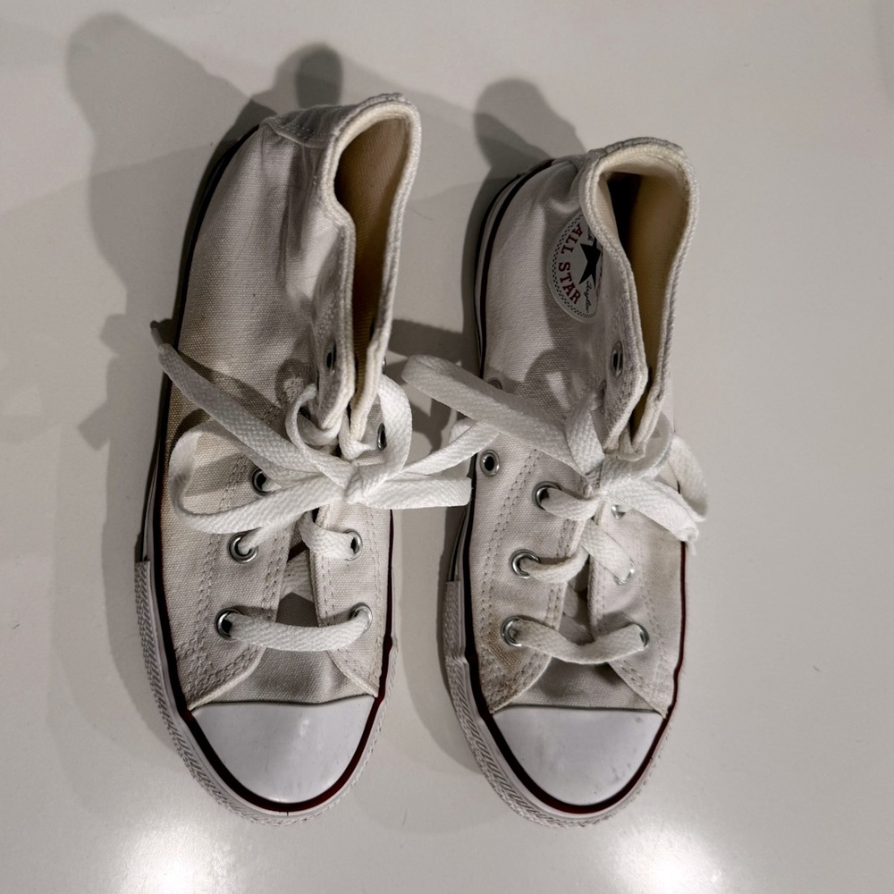 Kids converse high tops